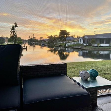 Serenity Waterfront Villa With King Suite, Private Pool, Great Lanai Enclosure And Long Water Views Кейп Корал Екстериор снимка