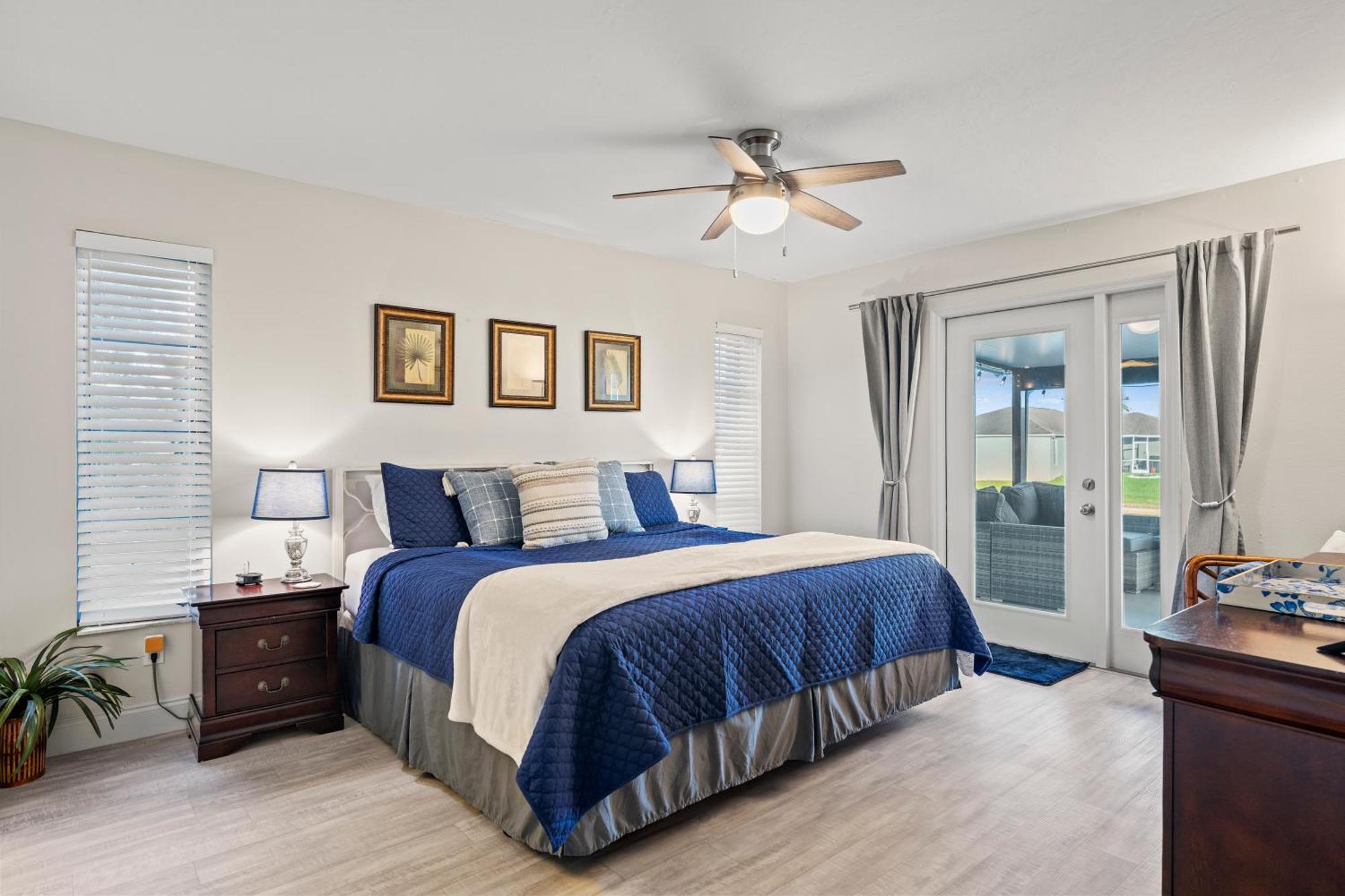 Serenity Waterfront Villa With King Suite, Private Pool, Great Lanai Enclosure And Long Water Views Кейп Корал Екстериор снимка